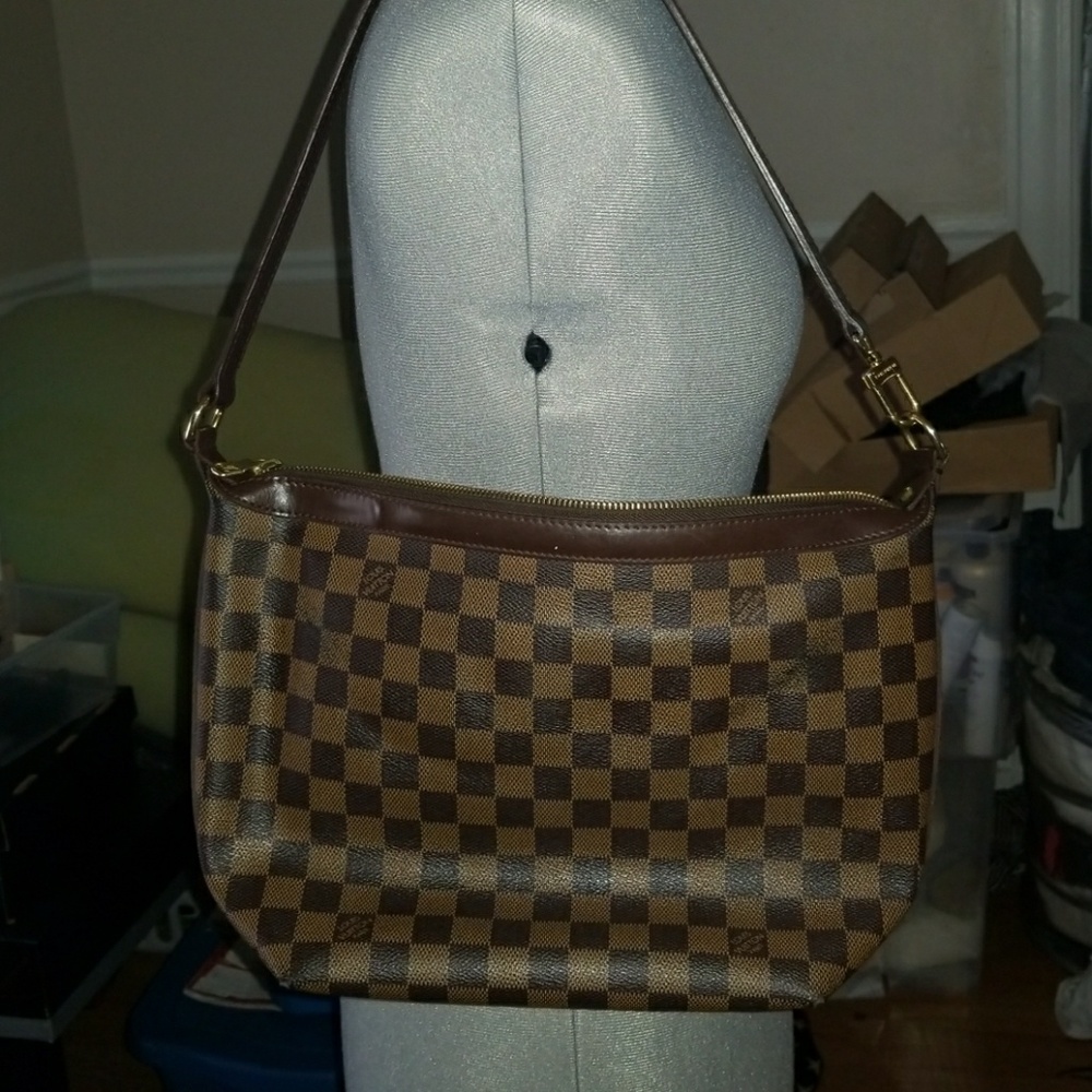 Louis Vuitton bag (Authentic)