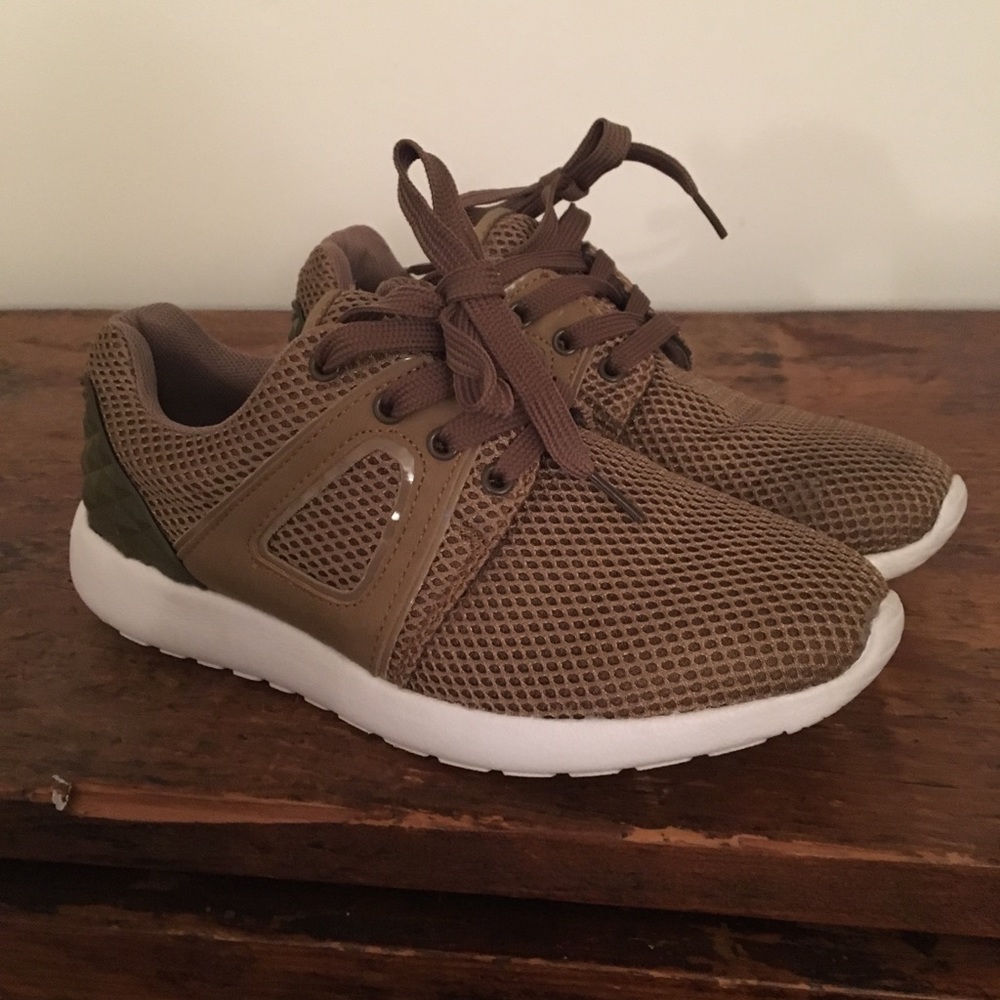 Fashion sneakers