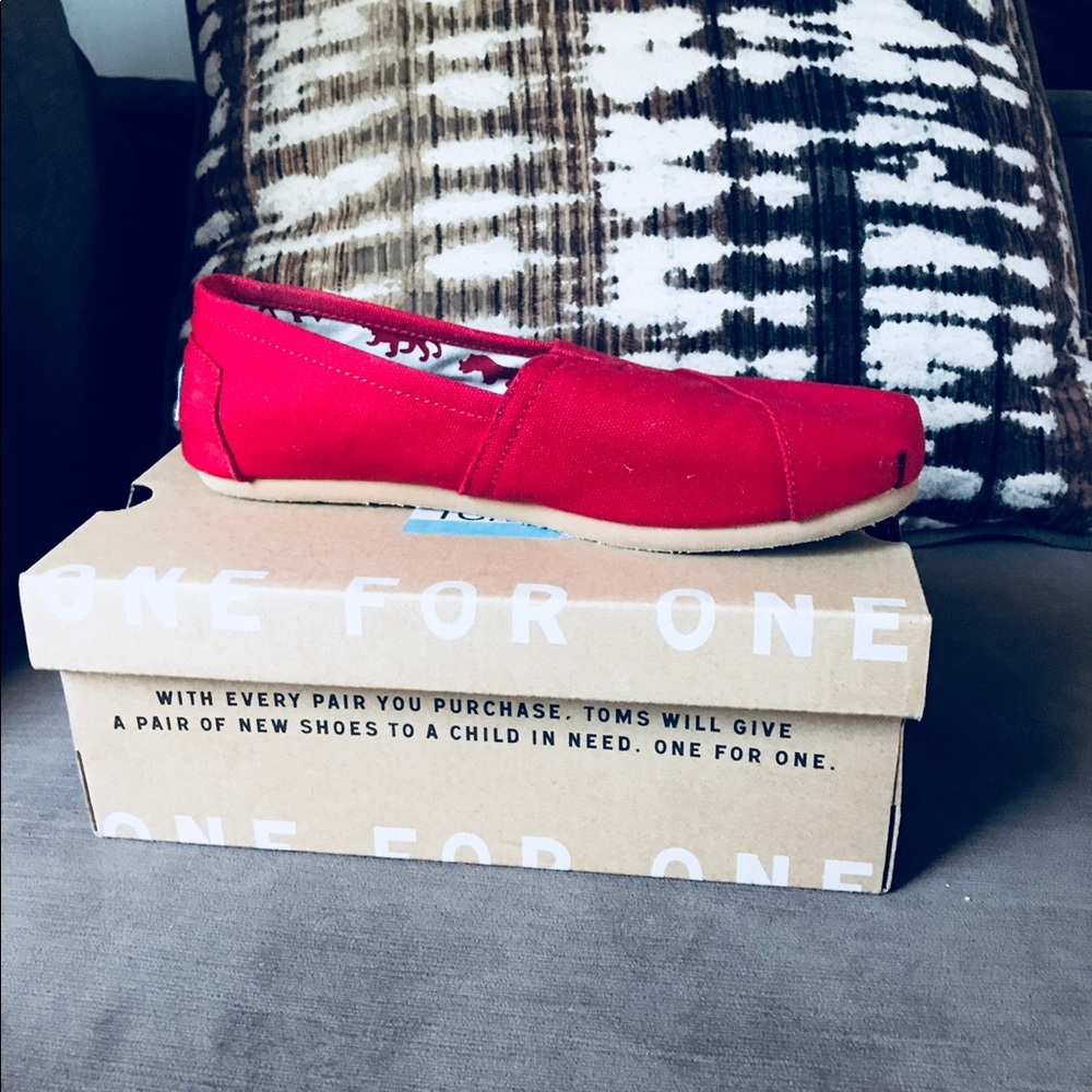 toms :)