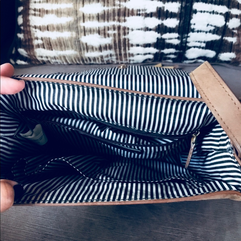 cute purse :) - Picture 2 of 3