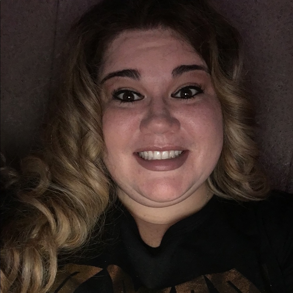 Meet your Posher, Rachel