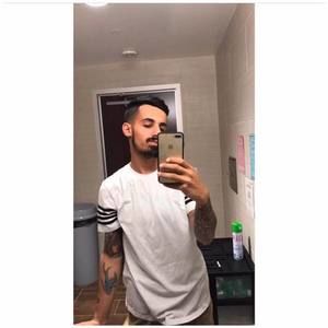 Meet your Posher, Sam