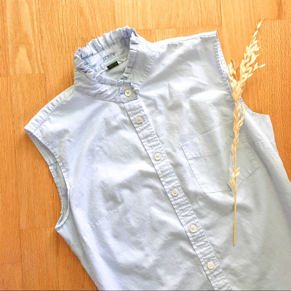 J. CREW sleeveless ruffle collar button up top