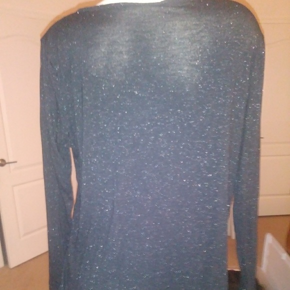 🌟Long sleeve black shirt - Picture 4 of 4