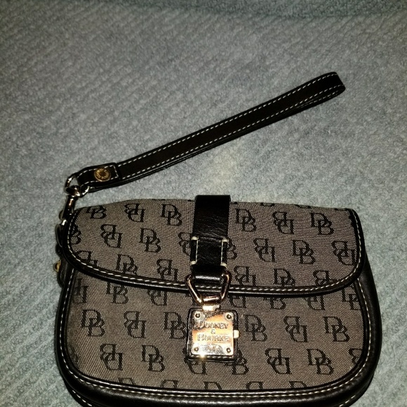 Dooney & Bourke Handbags - Dooney Wristlet