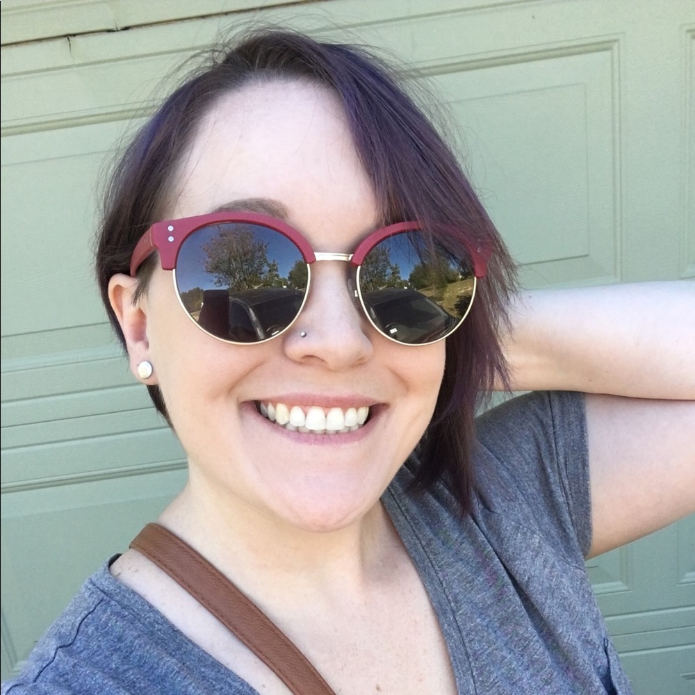 Meet your Posher, Kaylee