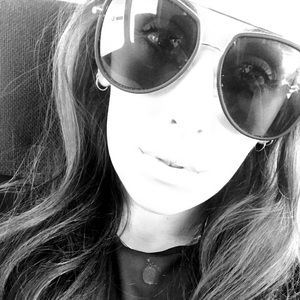 Meet your Posher, Annmarie