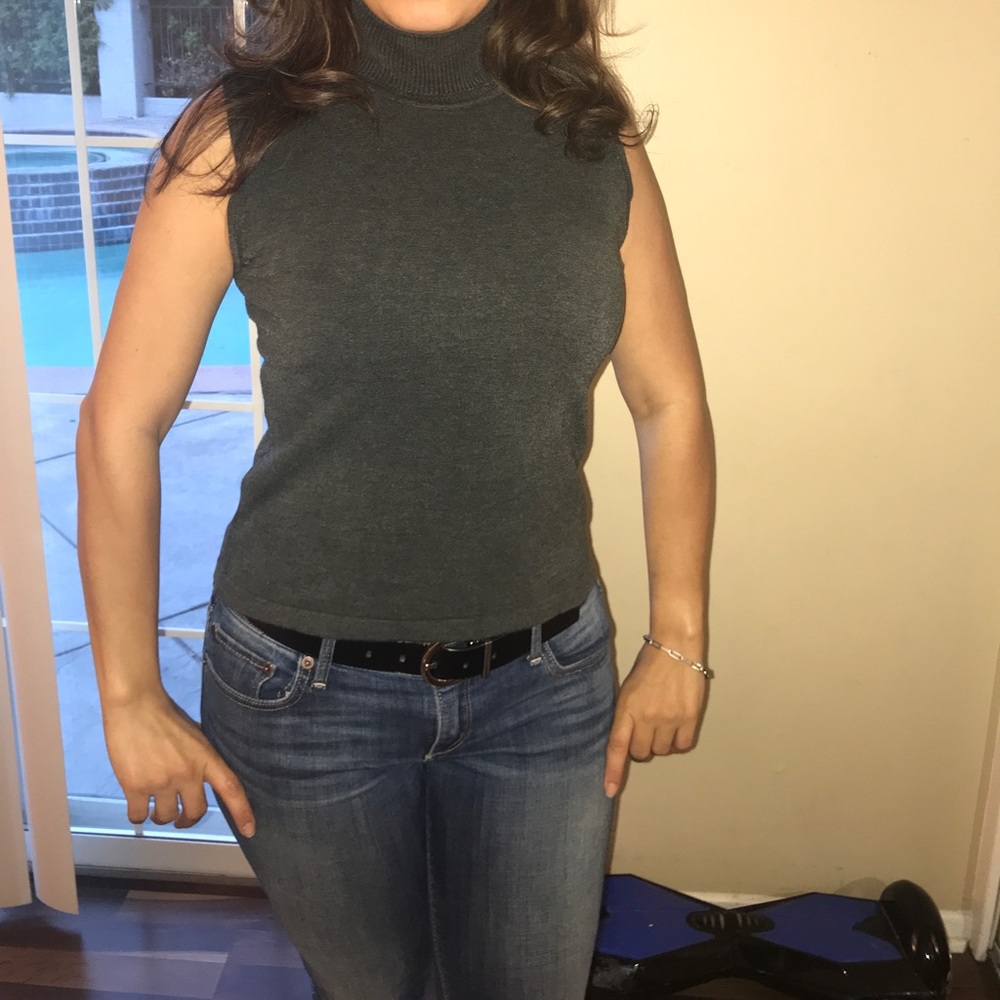 Shirt - Picture 4 of 4