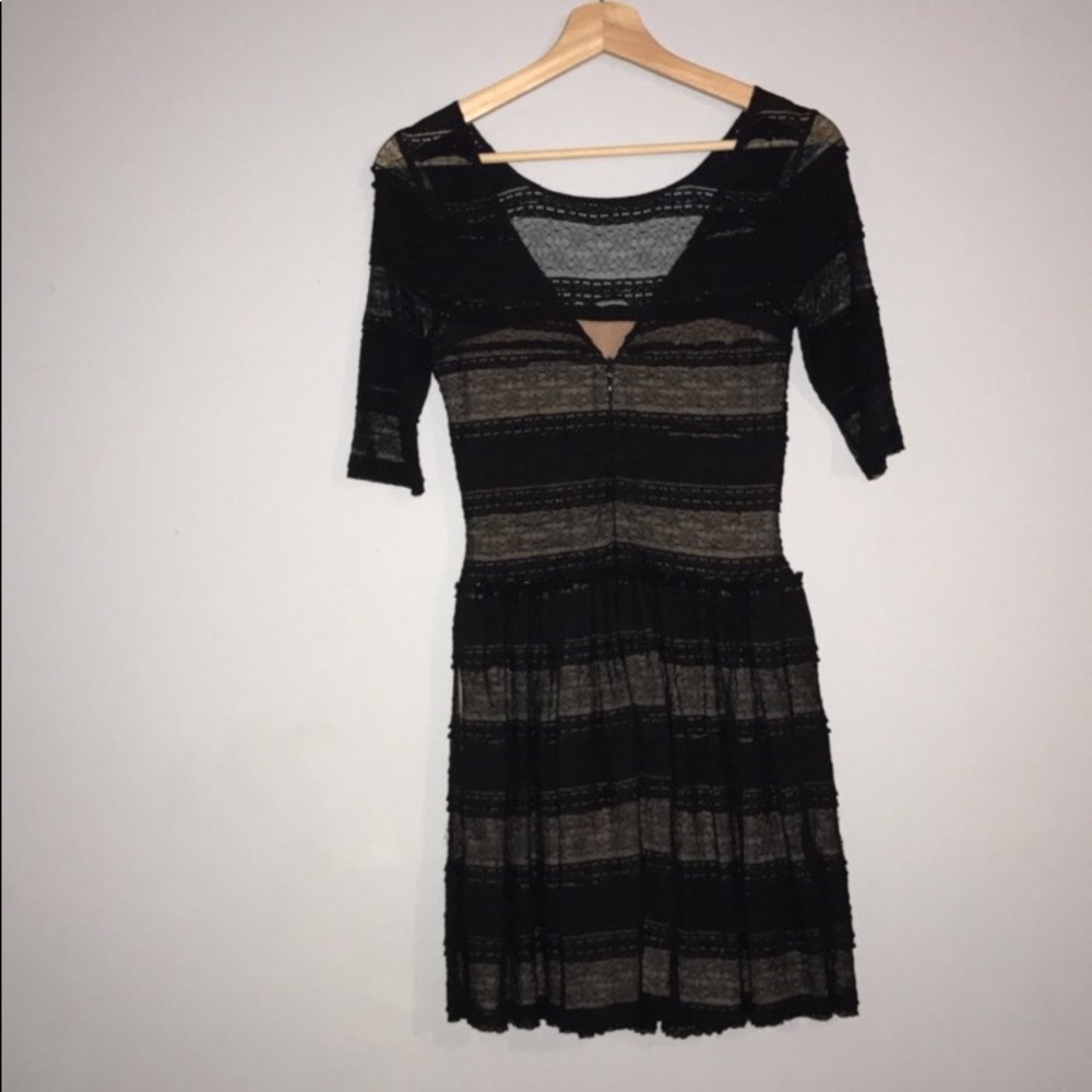 BCBG BLACK DRESS - Picture 3 of 5