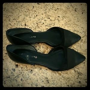 Franco Sarto, black pointed toe flats