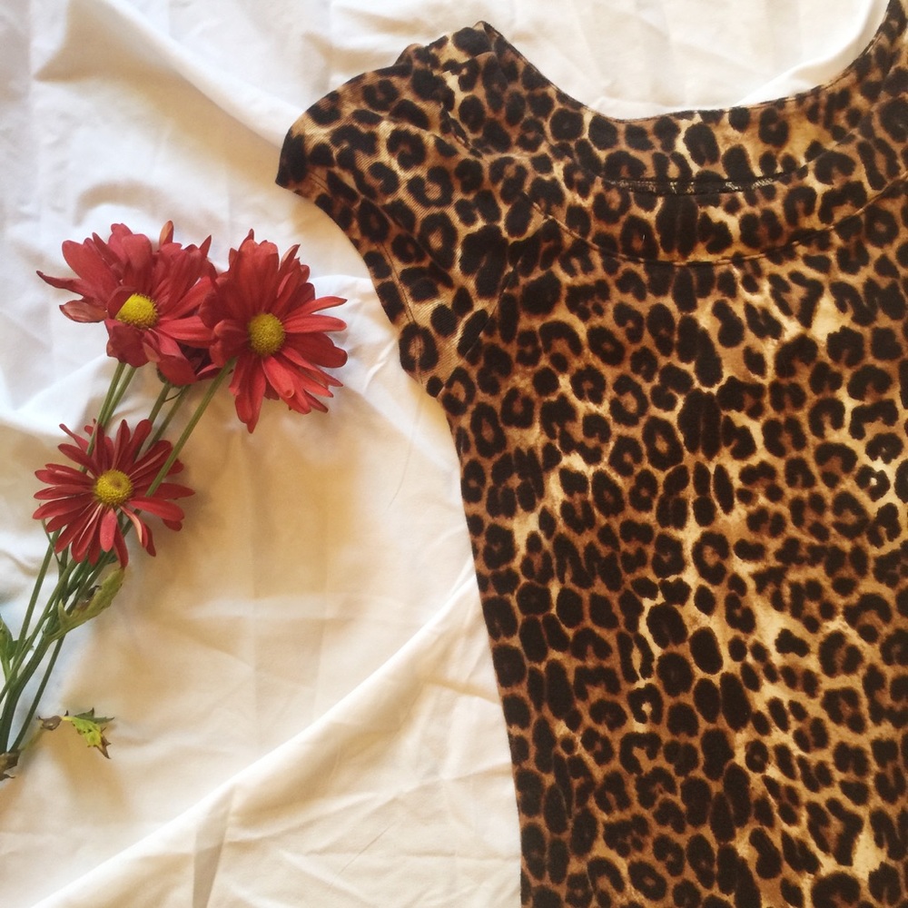 Express Leopard Top - Picture 1 of 3