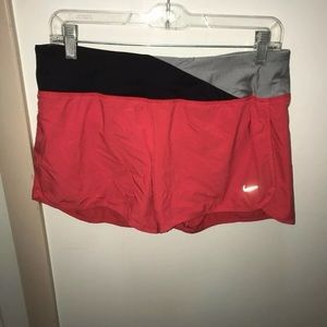 Women’s Nike Dry Fit Shorts Medium