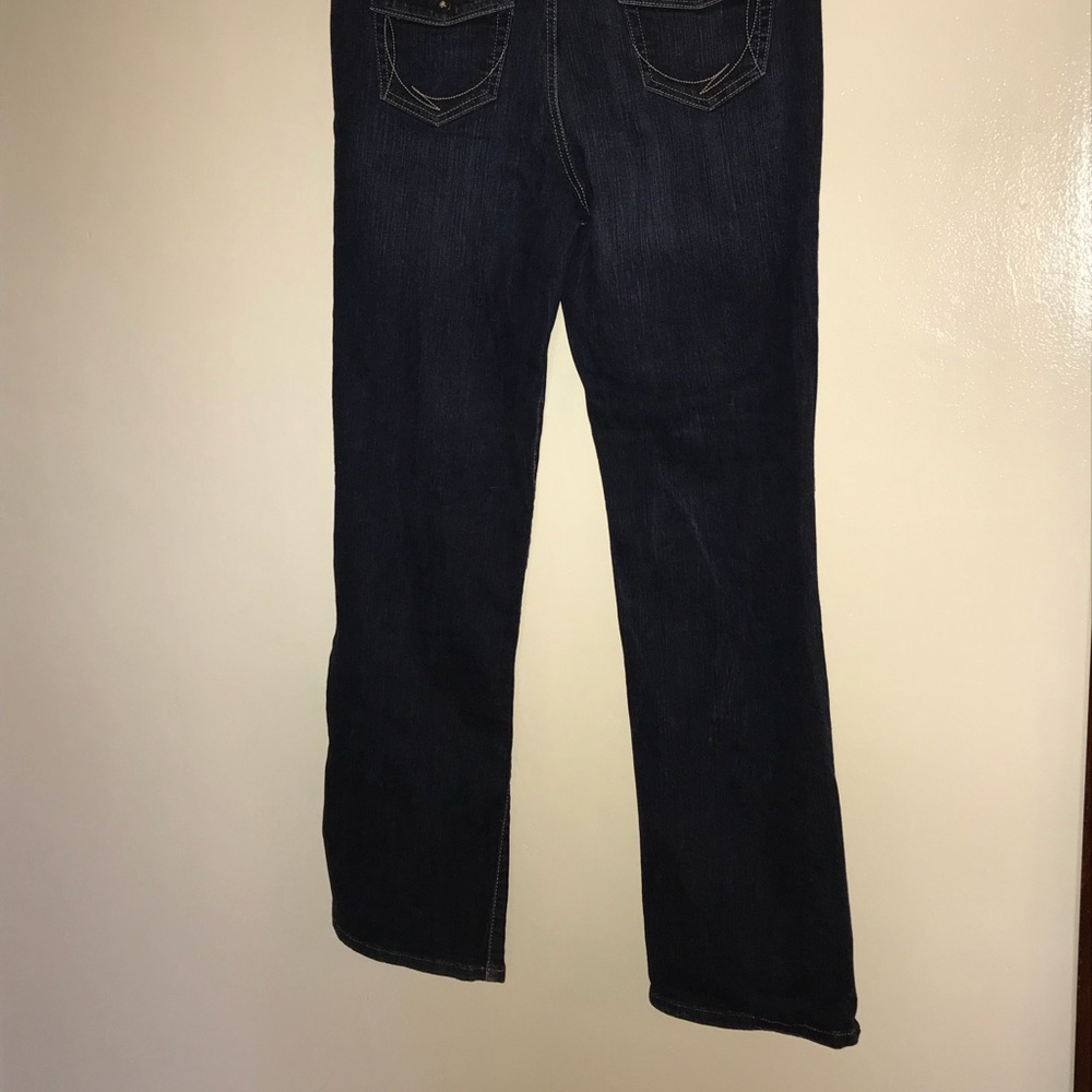 Gloria Vanderbilt Classic Blue Jeans Size 16