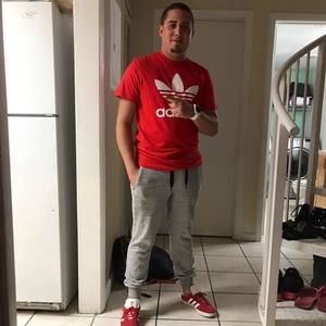 Meet your Posher, Xavier