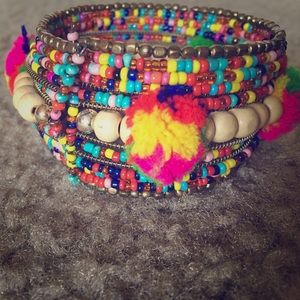 Exclusive beautiful wrist bracelet