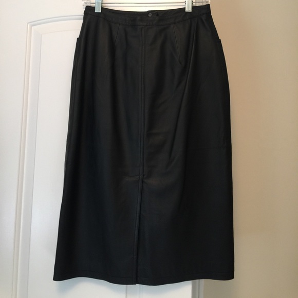 Leather skirt - Picture 2 of 4