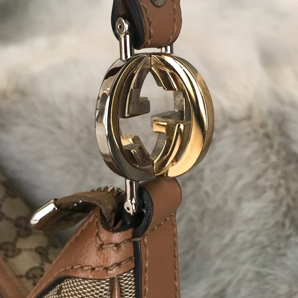 Authentic Gucci Monogram Hobo bag - Picture 8 of 8