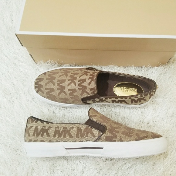 Michael Kors Shoes - 🚫SOLD🚫MICHAEL KORS KEATON SIGNATURE Slip on Shoe