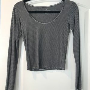 American Eagle crop top
