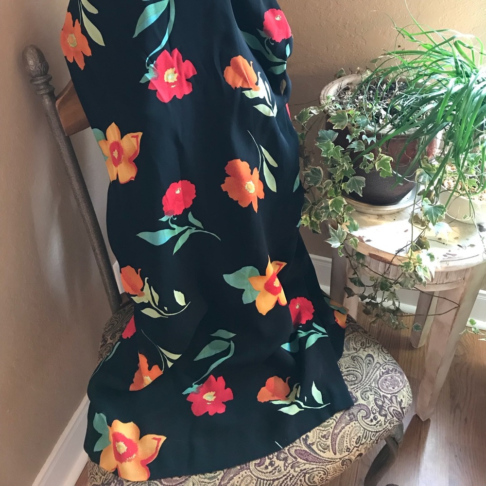 Harold’s Floral print maxi skirt size 10