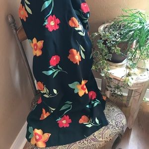 Harold’s Floral print maxi skirt size 10