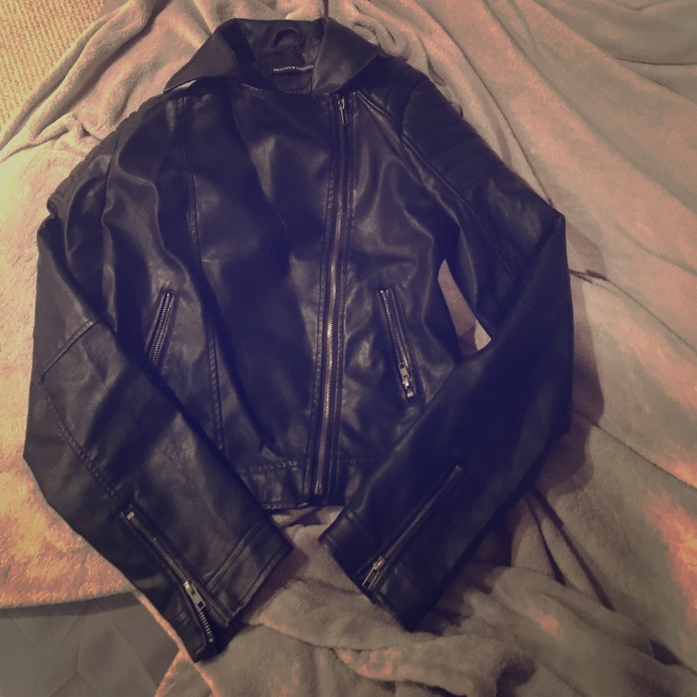 Leather jacket! Very cute!