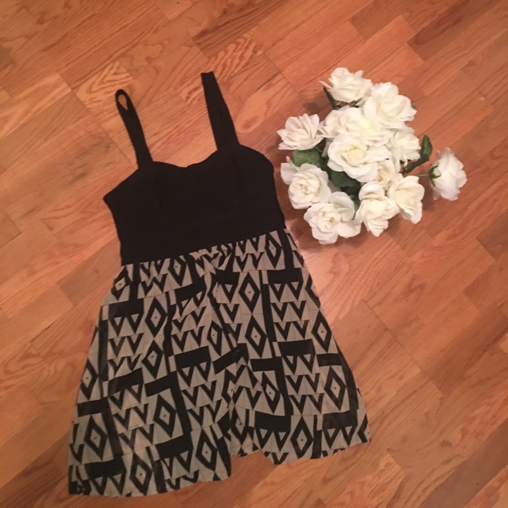 BLACK COCKTAIL DRESS