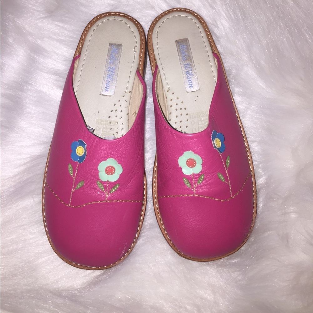 Mela Wilson leather mules