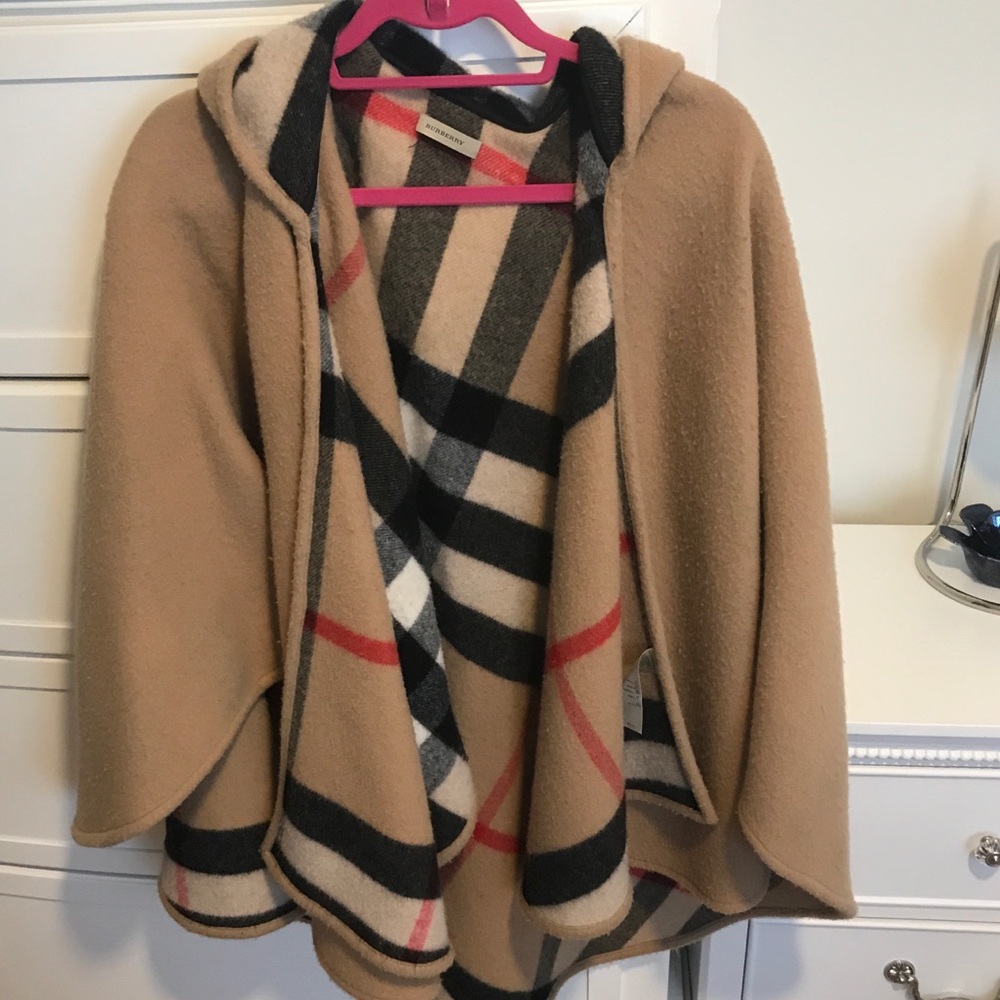 Burberry cape