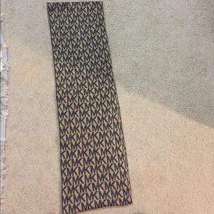 Michael Kors Infinity Scarf
