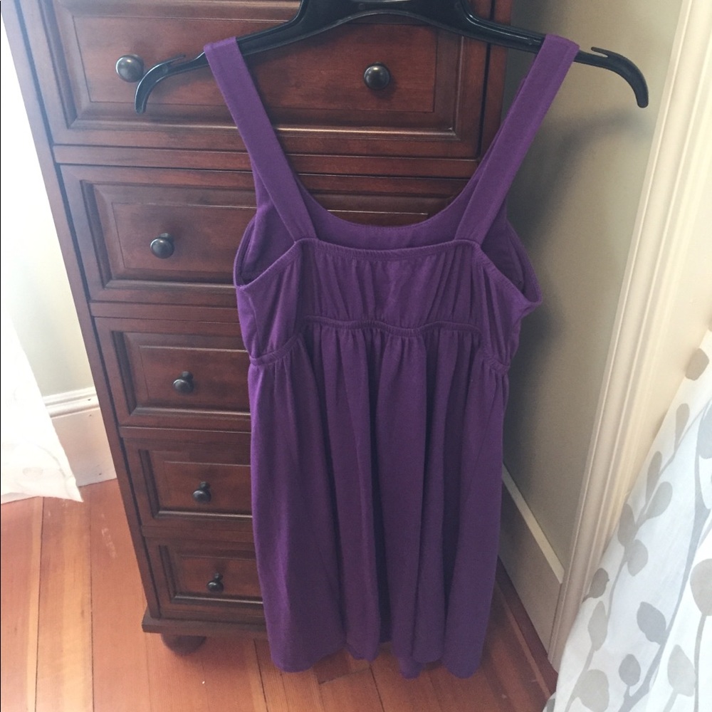 Women’s Dress - Picture 3 of 4
