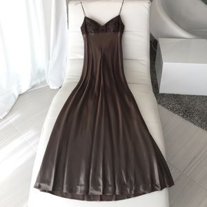 Laundry chocolate satin Gatsby gown Laundry chocolate satin Gatsby gown
