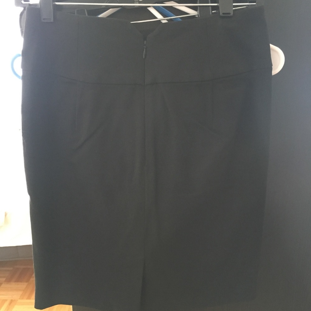Banana republic black work skirt with slit in back