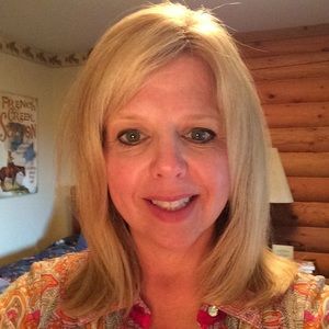 Meet your Posher, Holly