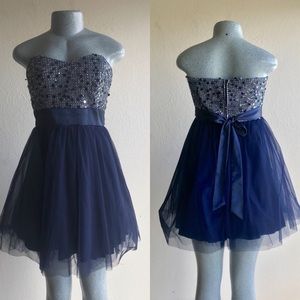 Blue party dress junior size 13 Blue party dress junior size 13