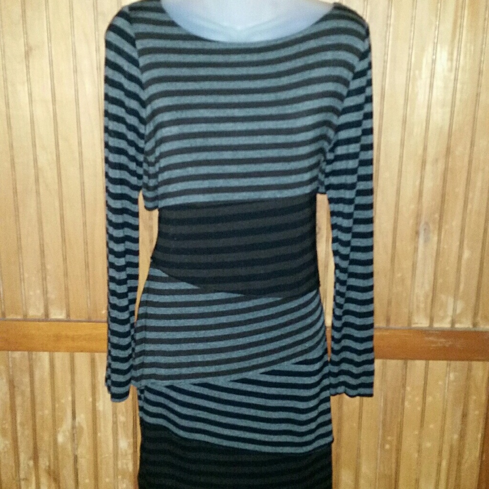 Simply Flattering Layers & Stripes