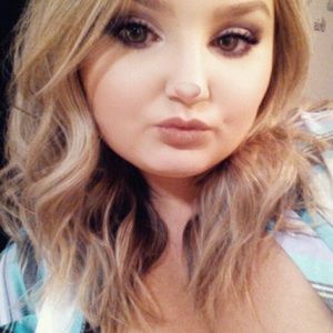 Meet your Posher, Irina