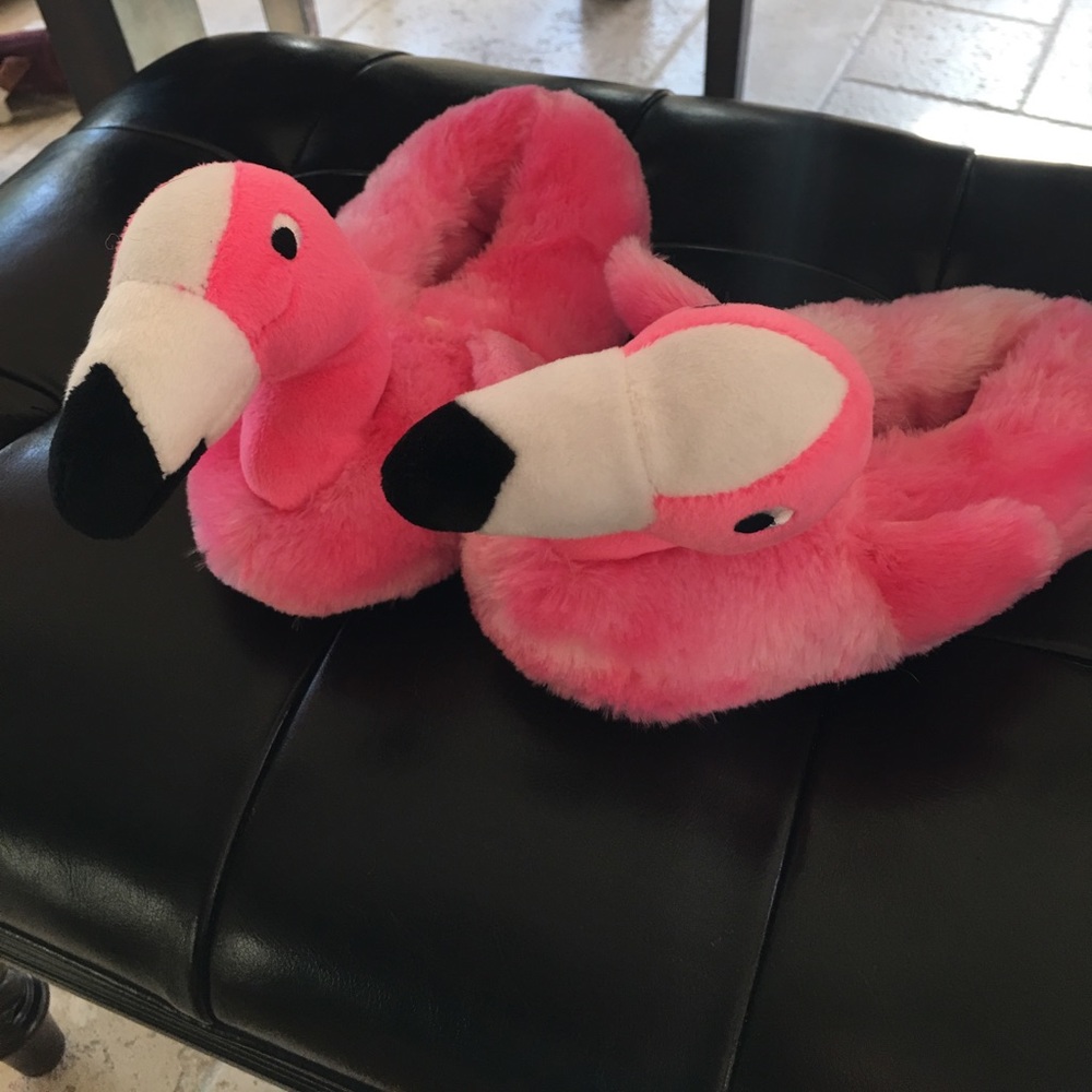 Kids flamingo slippers