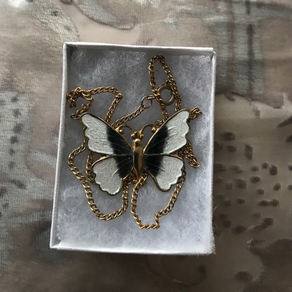  Vintage enamel butterfly necklace- 10” - Picture 2 of 4