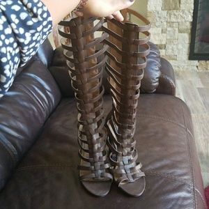 Heeled boots