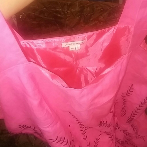 Beautiful pink top for the big girl beauties XL - Picture 4 of 4