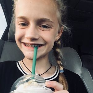 Meet your Posher, Mary-addison