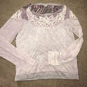 Long sleeve gimmicks top