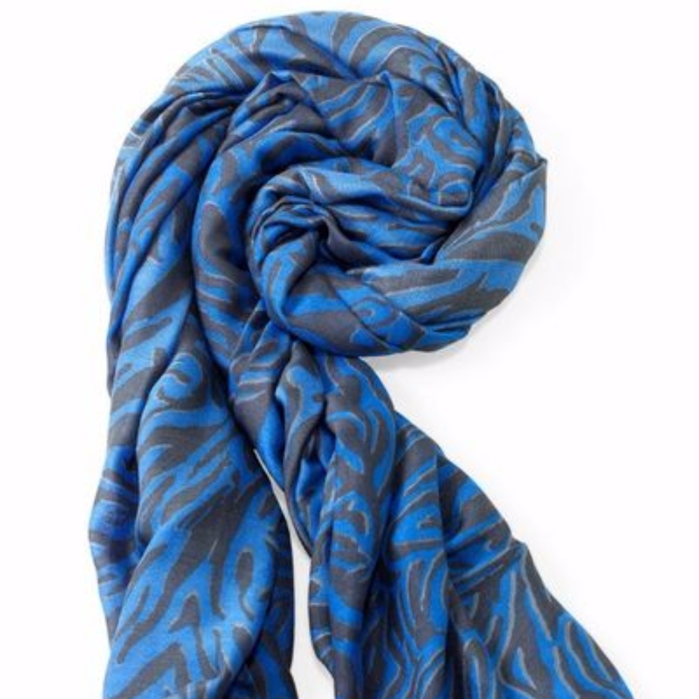 Stella & Dot Luxembourg Scarf-Cerulean Tiger