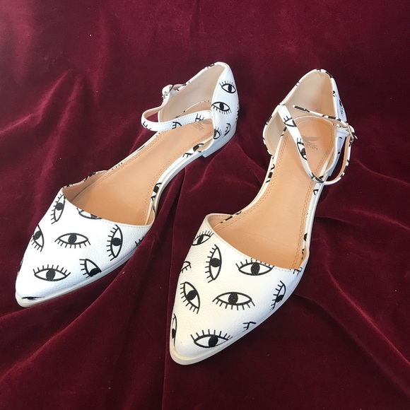 shiehh Shoes - Shiehh White Flats