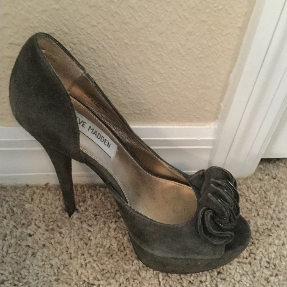 Steve Madden 👠 - Picture 2 of 4