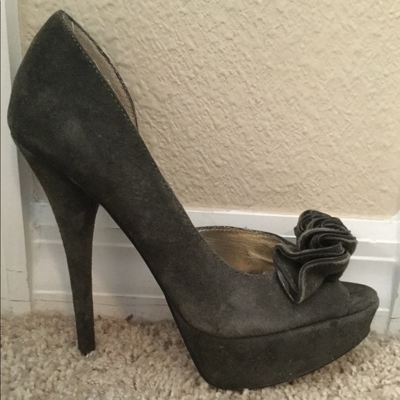 Steve Madden 👠 - Picture 3 of 4