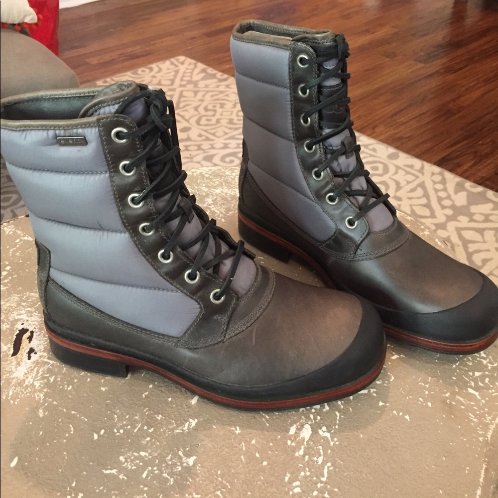 Brand new never worn Ugg boots