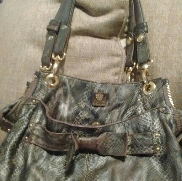 "Jessica Simpson" satchel (purse) - Picture 2 of 4