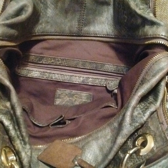 "Jessica Simpson" satchel (purse) - Picture 4 of 4